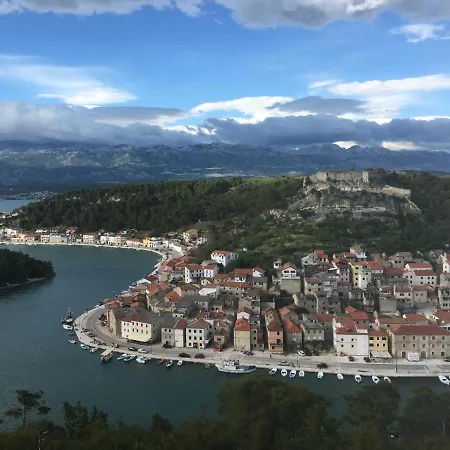 Seafront Riva Apartment Novigrad (Dalmatia)