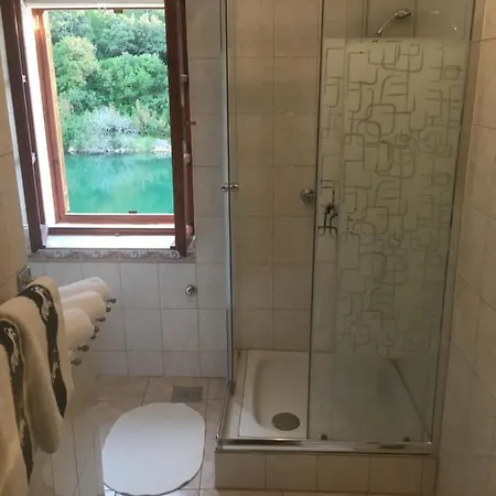 Seafront Riva Apartment *